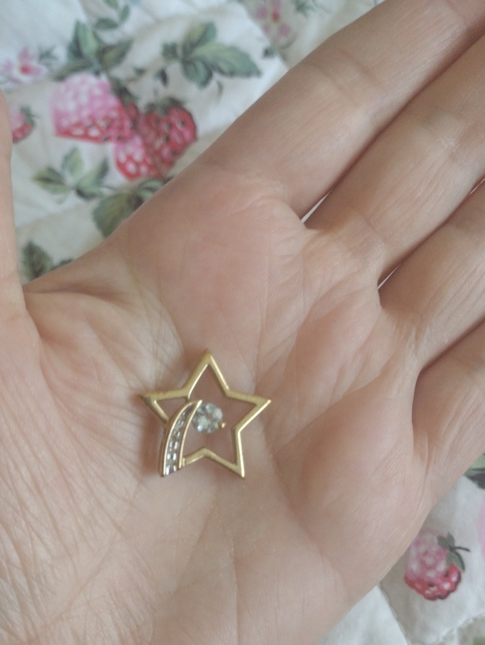 10K Yellow Gold Aquamarine And Diamonds Star Pendant - Picture 12 of 12